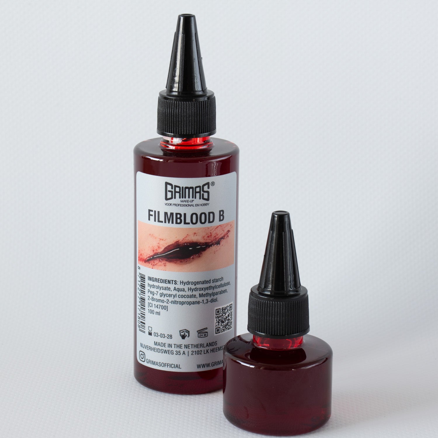 Grimas - Fake - Blood - The Spotlight Make-Up