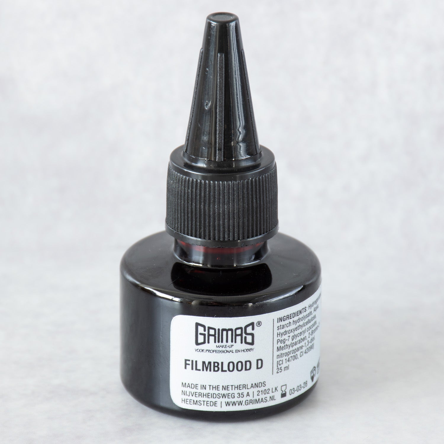 Grimas - Fake - Blood - The Spotlight Make-Up