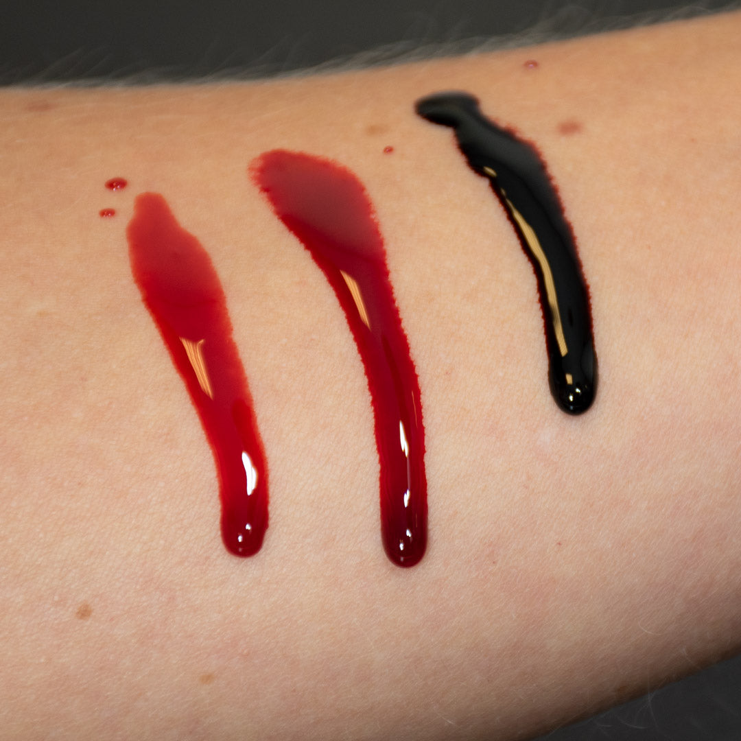 Grimas - Fake - Blood - The Spotlight Make-Up