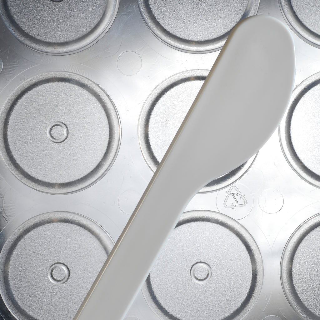 grimas-plastic-spatula