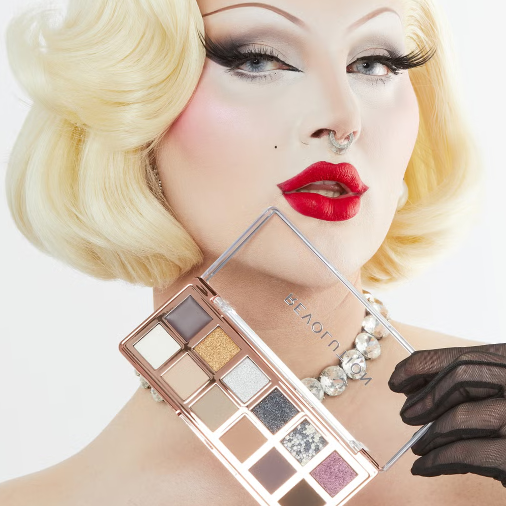 makeup-revolution-icon-eyeshadow-palette