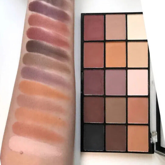 makeup-revolution-re-loaded-eyeshadow-palette-hoog-gepigmenteerd-oogschaduwpalet Basic Mattes