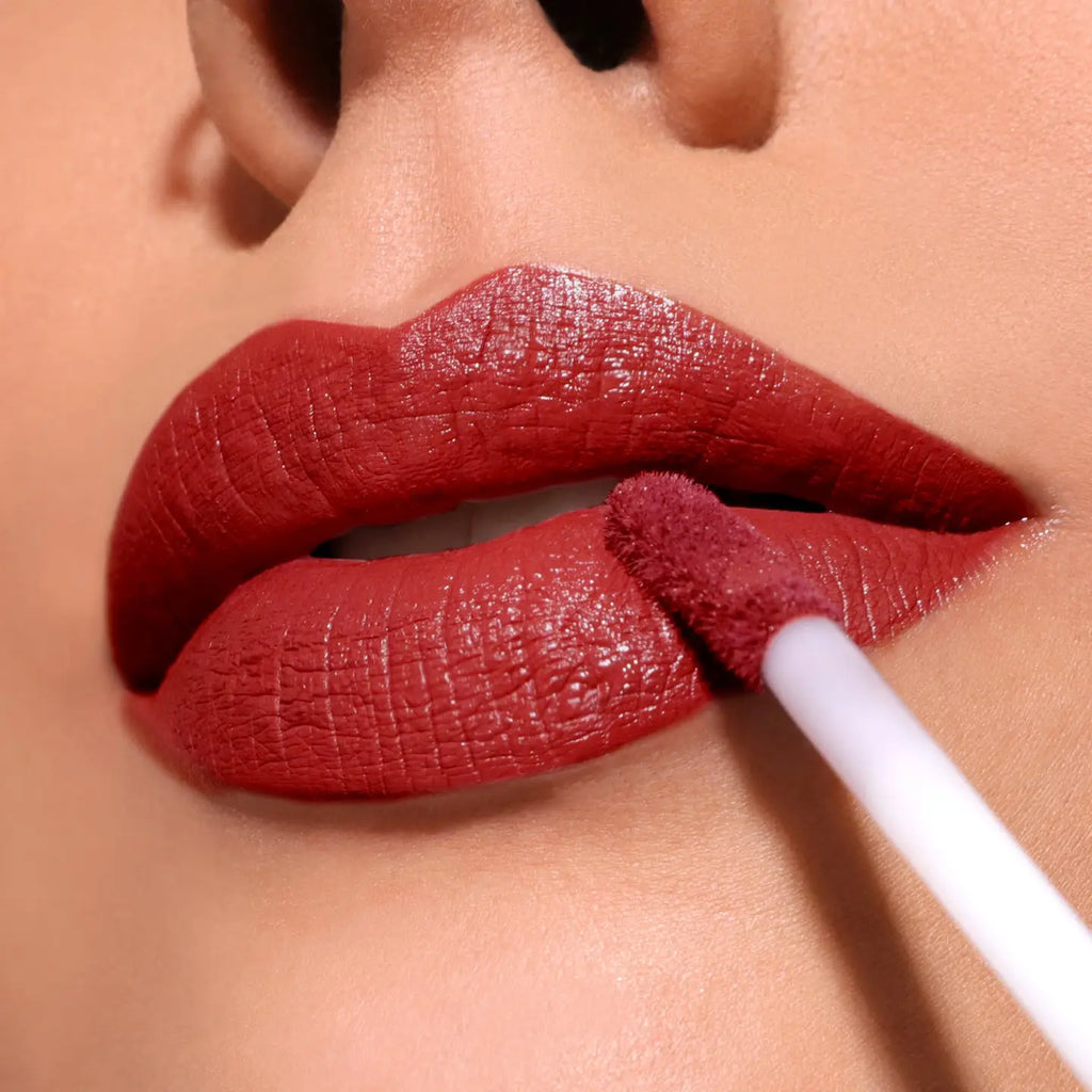 moira-cosmetics-lip-divine-liquid-lipstick Heartbreaker