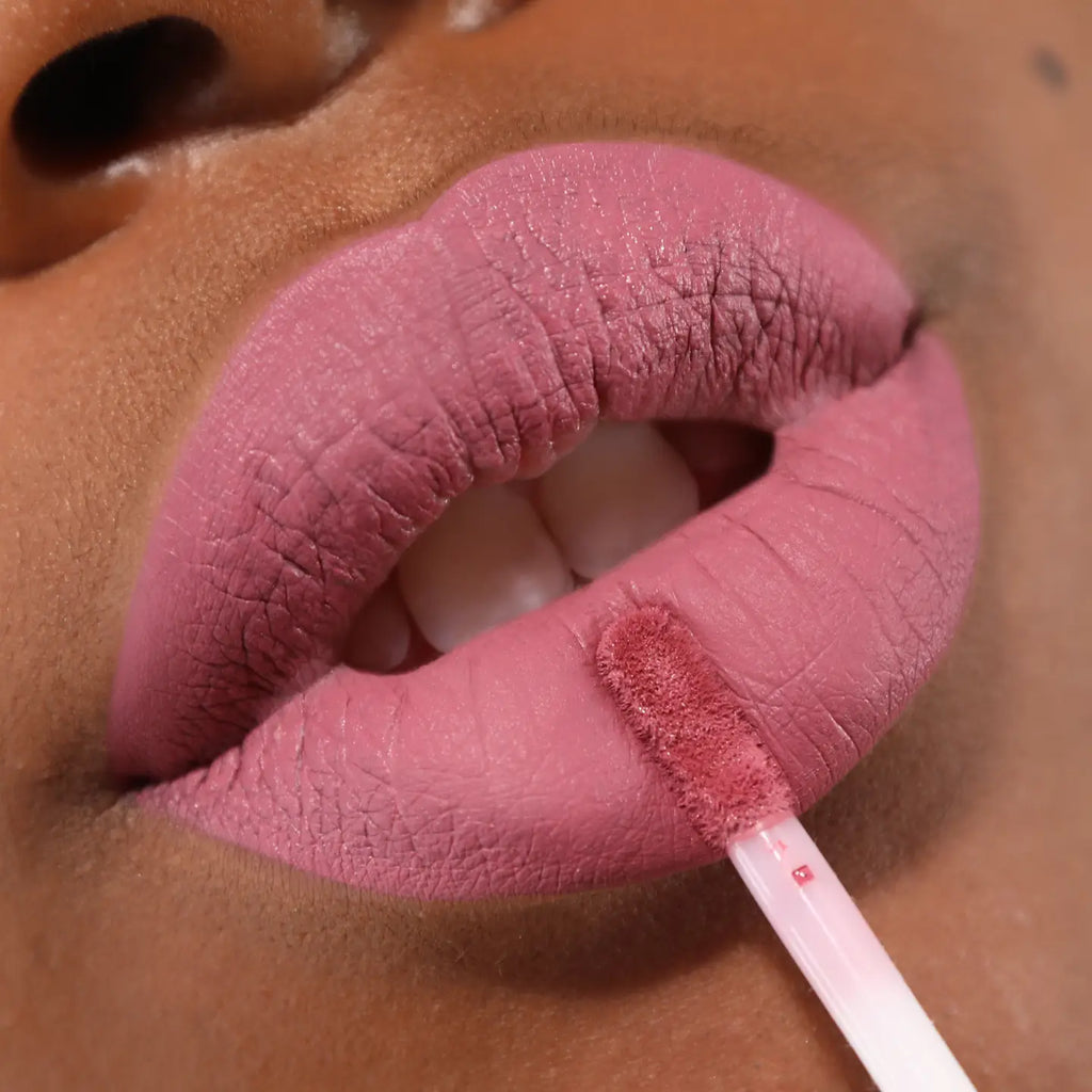 moira-cosmetics-lip-divine-liquid-lipstick Charm